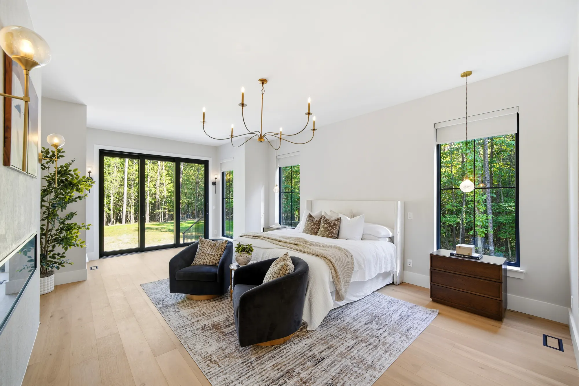 Primary Suite — real estate photography